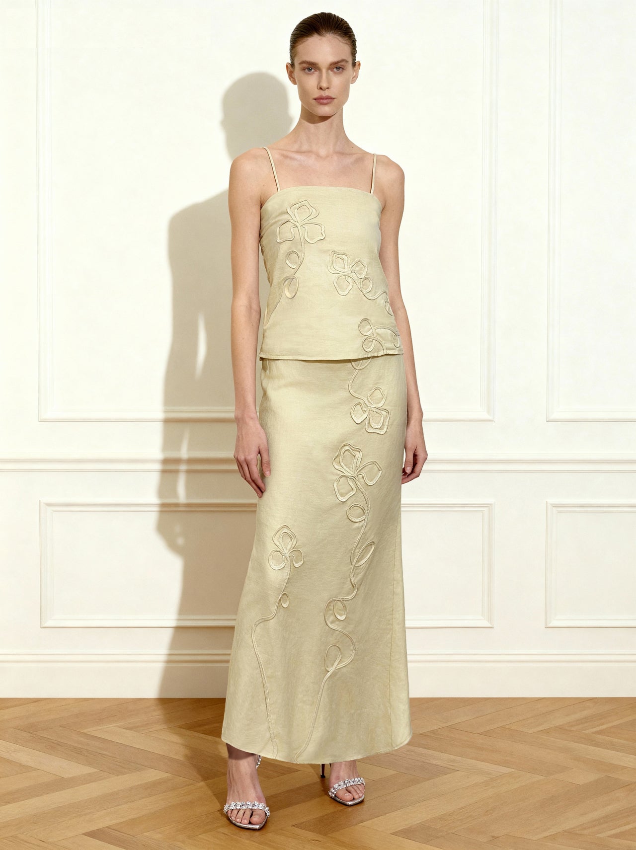 Leinen-Trägertop mit Kordelstickerei - Natur