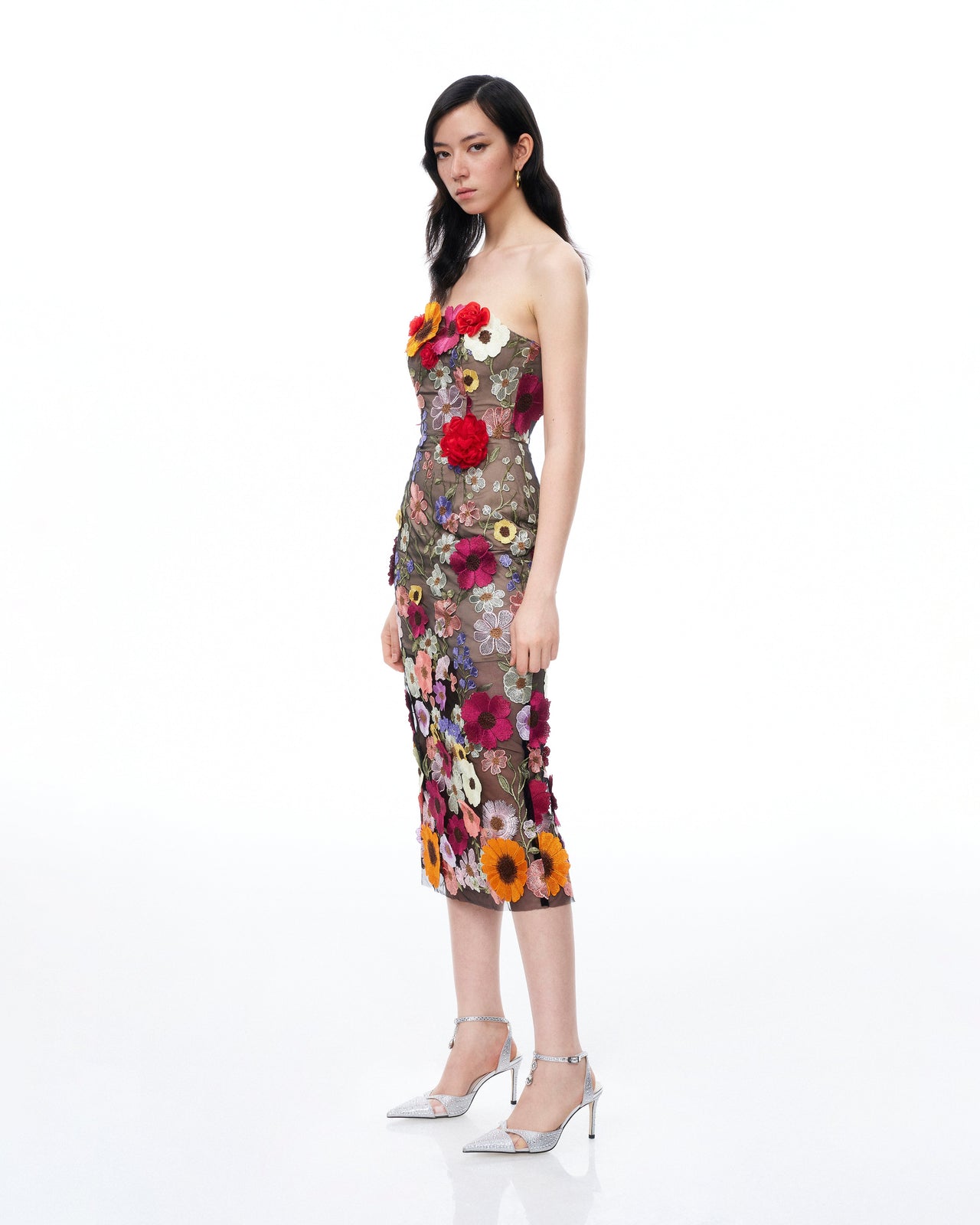 Isolde 3D-Blumenstickerei-Maxikleid – Schwarz Mehrfarbig