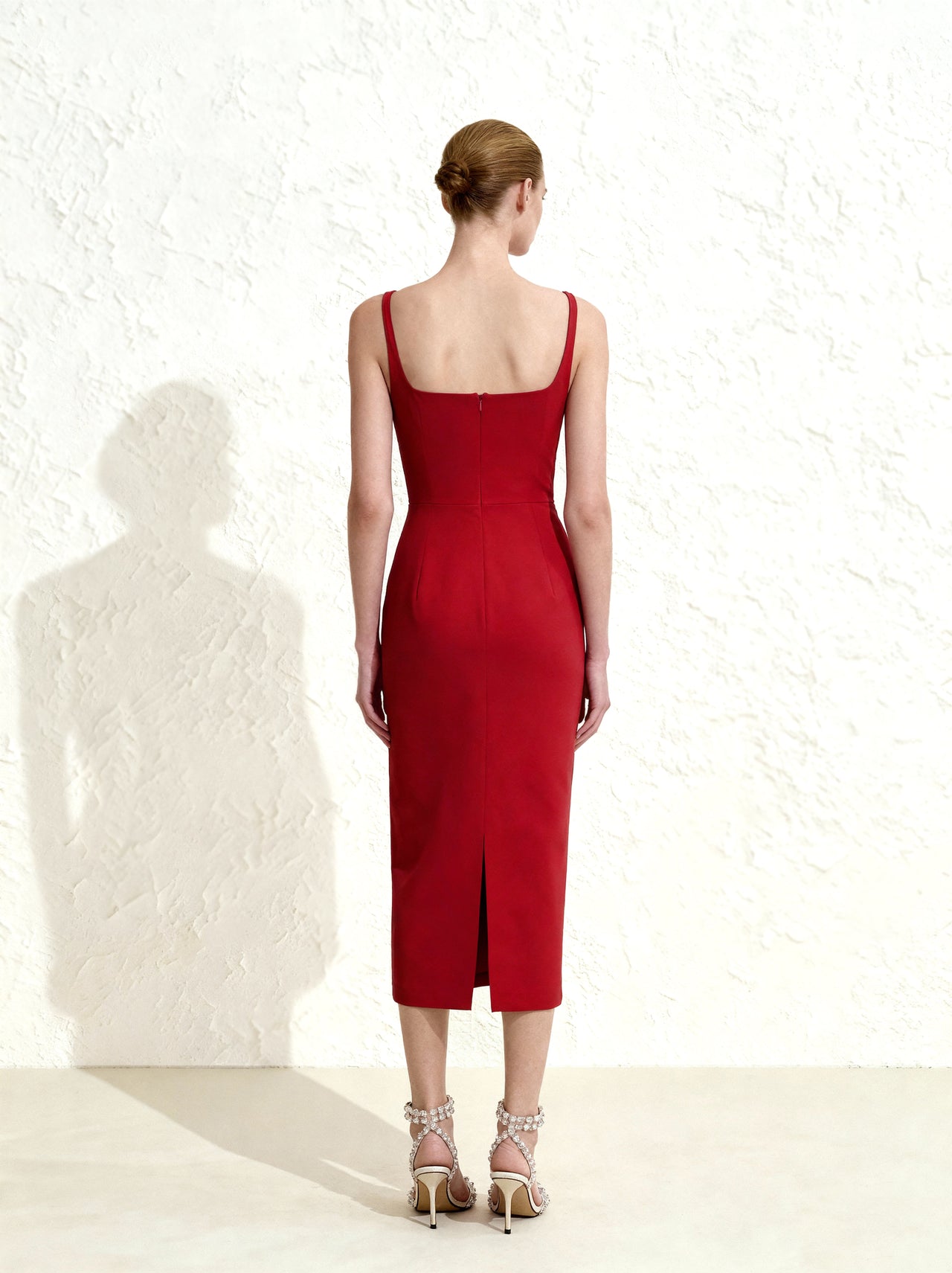 Etui-Midaxikleid mit 3D-Blumenapplikation und Karree-Ausschnitt - Rot