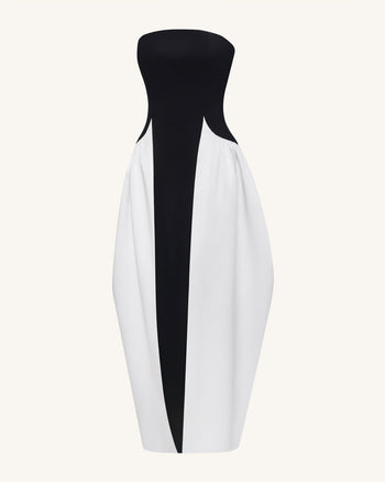 Monochromes trägerloses Maxikleid mit Paneelen und skulpturaler Form - Schwarz
