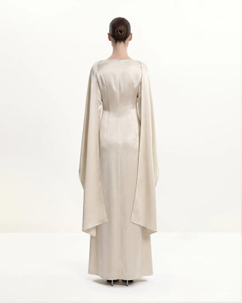 198Perlenbesetztes Maxikleid mit Umhangärmeln und U-Boot-Ausschnitt - Creme