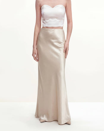 Satiniertes Maxikleid mit Drapierung - Creme