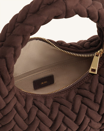 Cora Henkeltasche mit Wildlederimitat-Steppung - Dunkelbraun