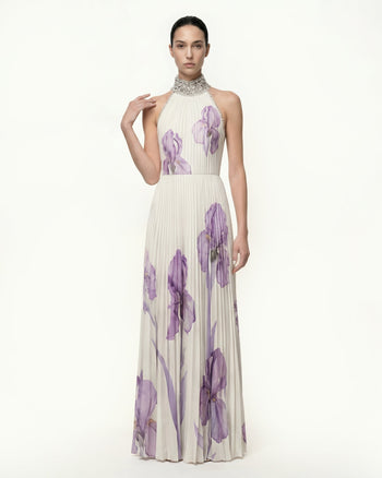 Plissiertes Maxikleid mit Neckholder, Schmucksteinkragen und Iris-Print - Weiß/Lila