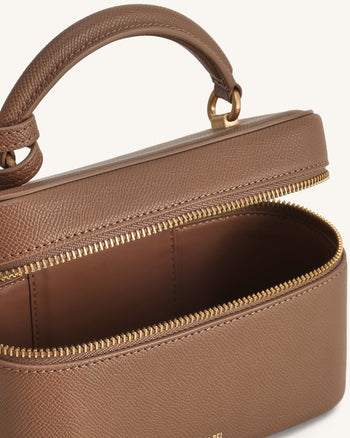Cleo Box Shape Top Handle Tasche - Braun