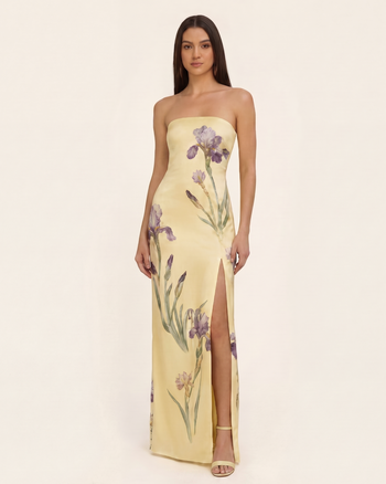 Iris Trägerloses Satin-Maxikleid mit Print und Schlitz – Pastellgelb