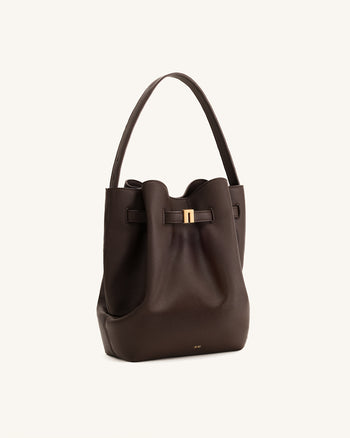 Clara Eimer-Schultertasche mit Schloss-Akzent - Mokkabraun