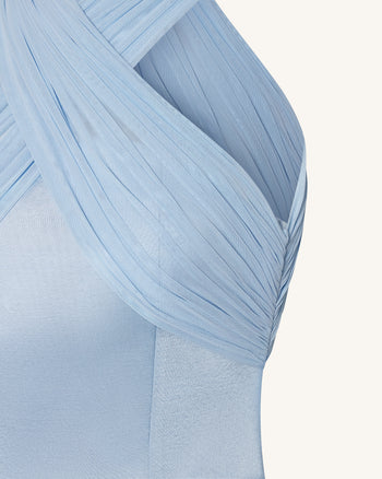 Satin-Minikleid mit Tüll-Kreuzträger - Blau