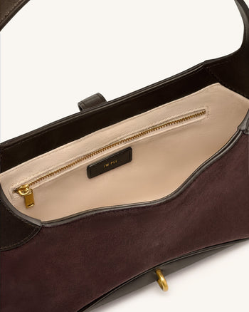 Juliette East-West-Schultertasche mit Schlüsselanhänger - Dunkelbraun