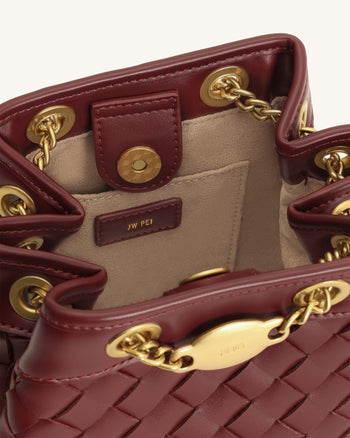 Yara Handgewebte Bucket Bag - Burgunder