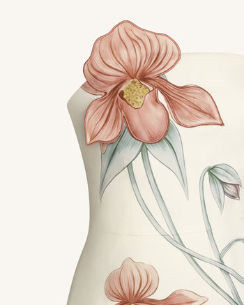 Minikleid mit Frauenschuh-Orchideen-Applikation – Elfenbein/Pfirsichrosa