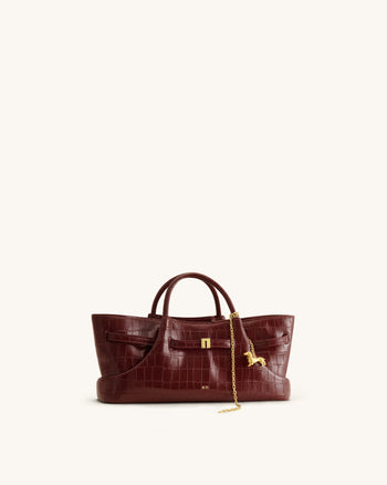 Maeve Tote Bag mit Dackel-Metallanhänger – Burgund in Kroko-Optik