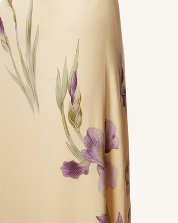 Iris Maxikleid mit Print, überkreuztem Neckholder und offenem Rücken – Gelb