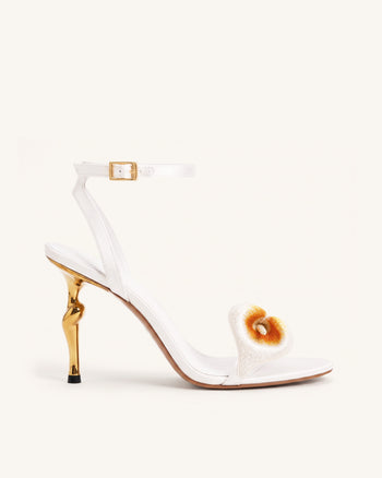 Alivia Calla Lily Sandalen mit goldenem Metallabsatz - Weiß