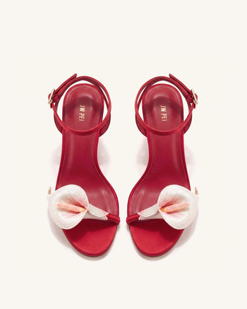 Alivia Calla Lily Sandalen mit goldenem Metallabsatz - Rot