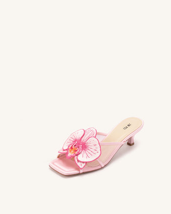 Serena Übergroße Mules mit Orchideenstickerei - Pink