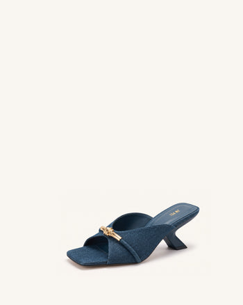 Lena Denim-Sandaletten mit Metall-Knotenriemen – Denim-Blau