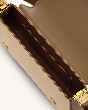 Joy Schultertasche aus Kunstwildleder – Khakibraun