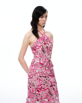 Fiora Besticktes Maxikleid mit Blumen und Neckholder – Rosenrot