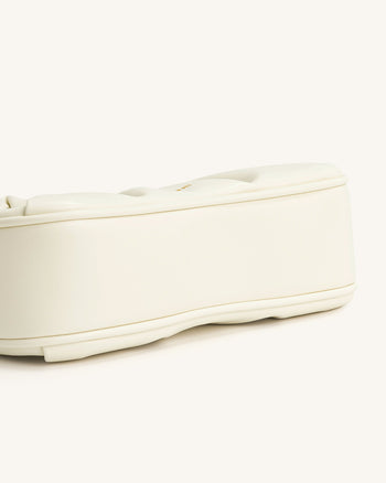 Gabbi Geraffte Hobo-Tasche - Weiß