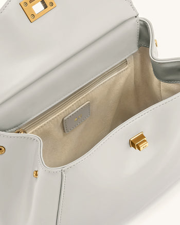 Lucia Klassische Handtasche – Hellgrau