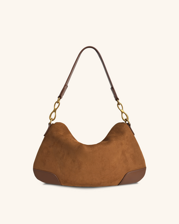 Jayla Schultertasche aus Kunstwildleder mit Metallanhänger – Braun