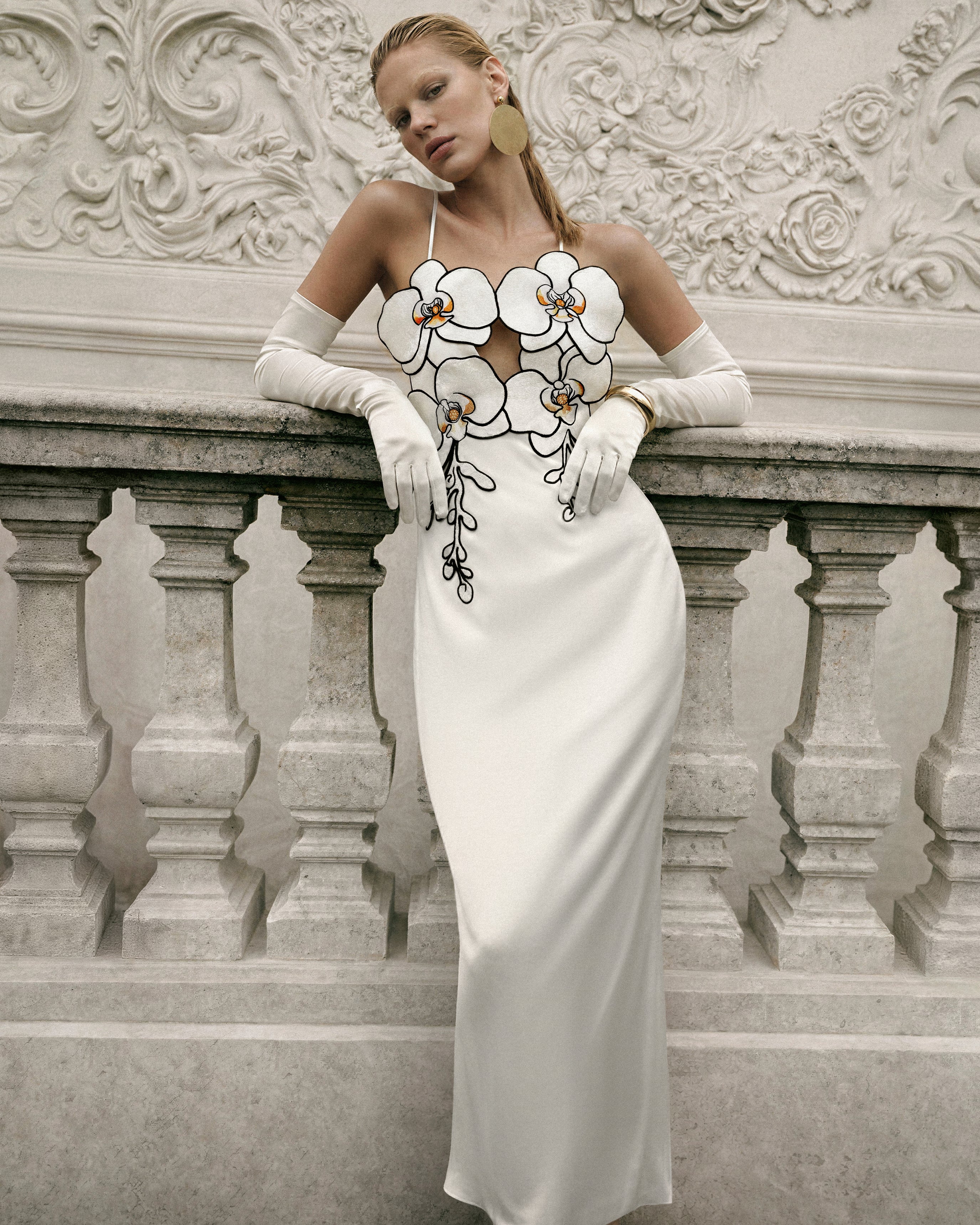 Blütenhafte Silhouette<p>Jetzt shoppen</p>