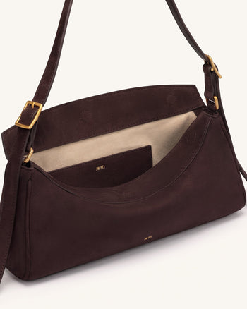 Elowen East-West-Schultertasche aus Wildlederimitat - Dunkelbraun