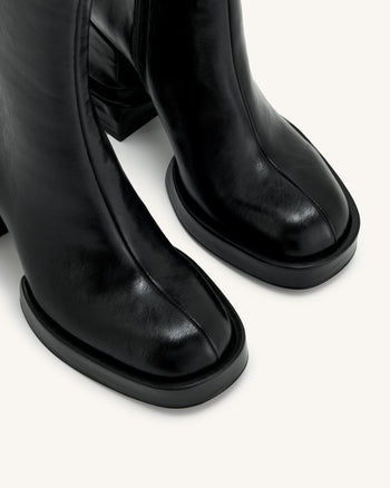 Saylor Plateau-Stiefeletten mit Rundzehen - Schwarz
