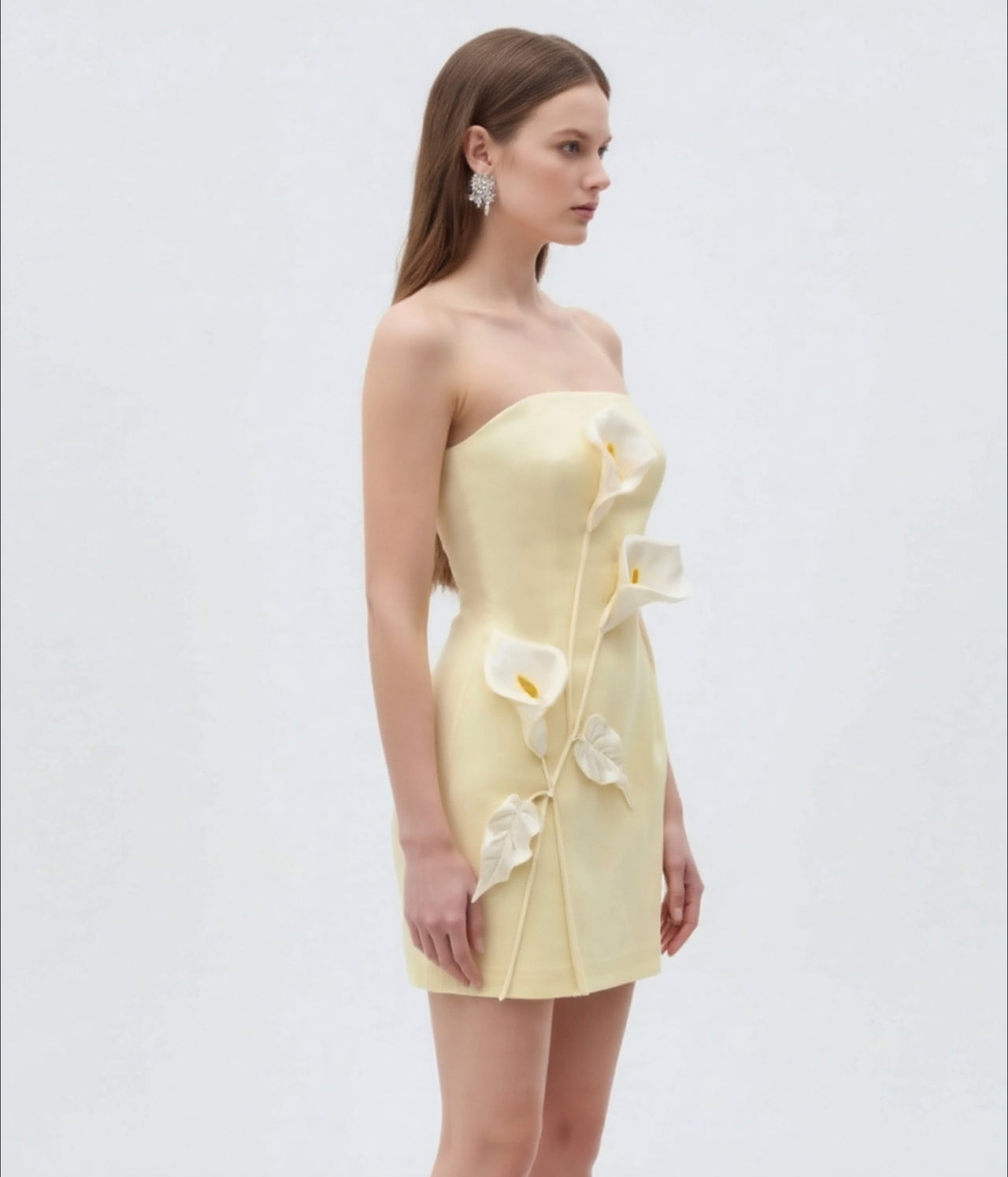 Trägerloses Kleid mit Blumenapplikation - Gelb
