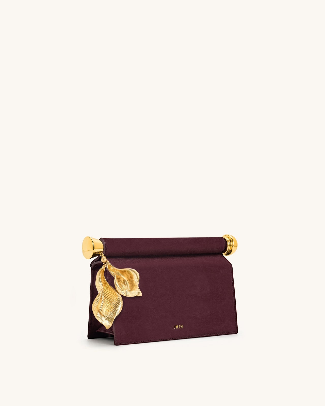 Holly Clutch aus Kunstwildleder mit Metallanhänger - Rötlich Braun