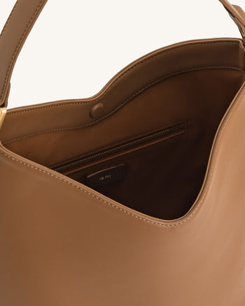 Aria Schultertasche – Braun