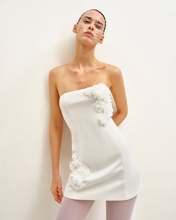Blühende Eleganz Trägerloses Kleid - Weiß