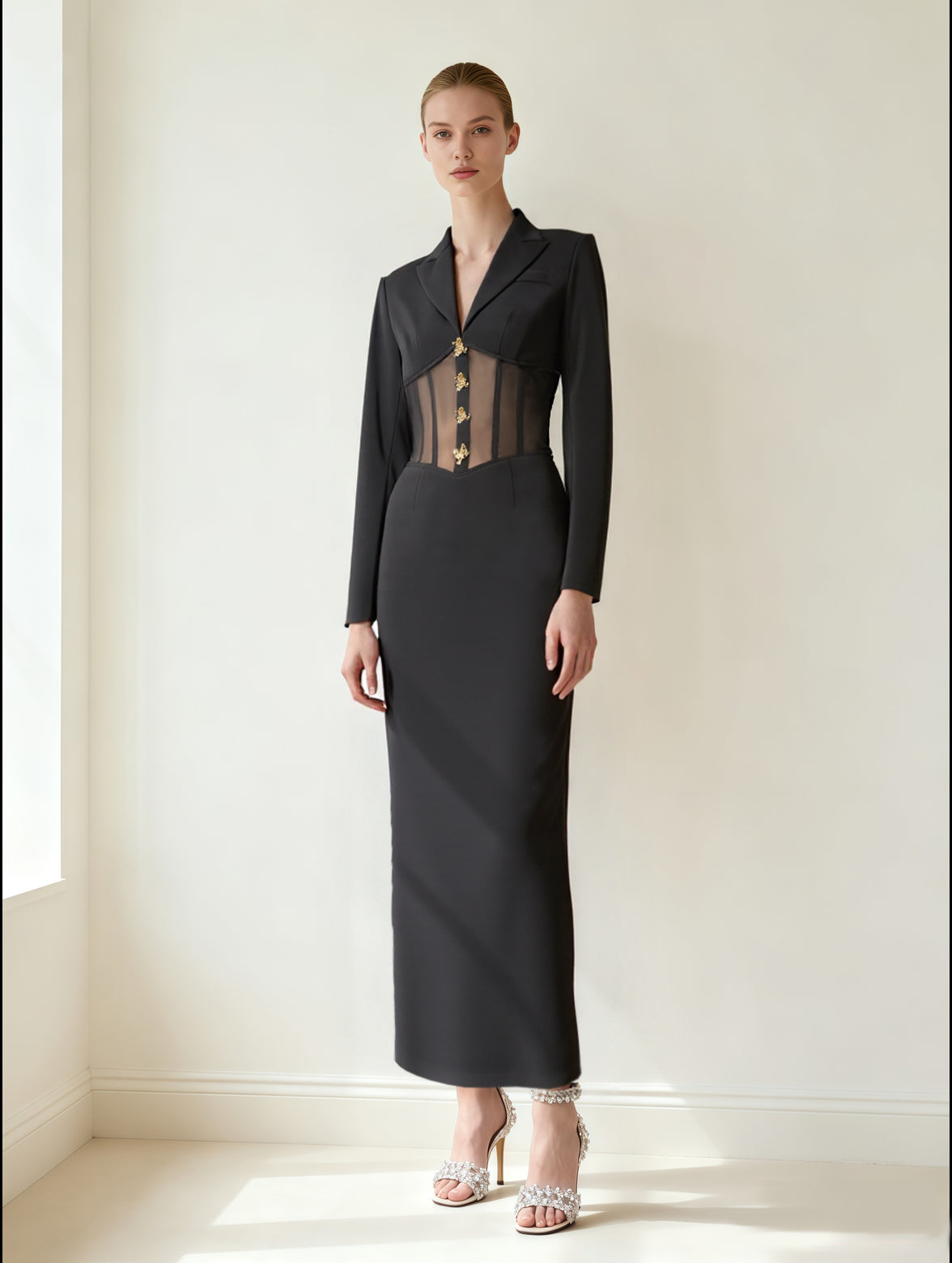 Transparentes Blazer-Maxikleid mit stäbchenverstärkter Korsett-Taille - Schwarz