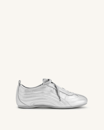 Ferne Stromlinienförmige Glänzende Turnschuhe - Silber