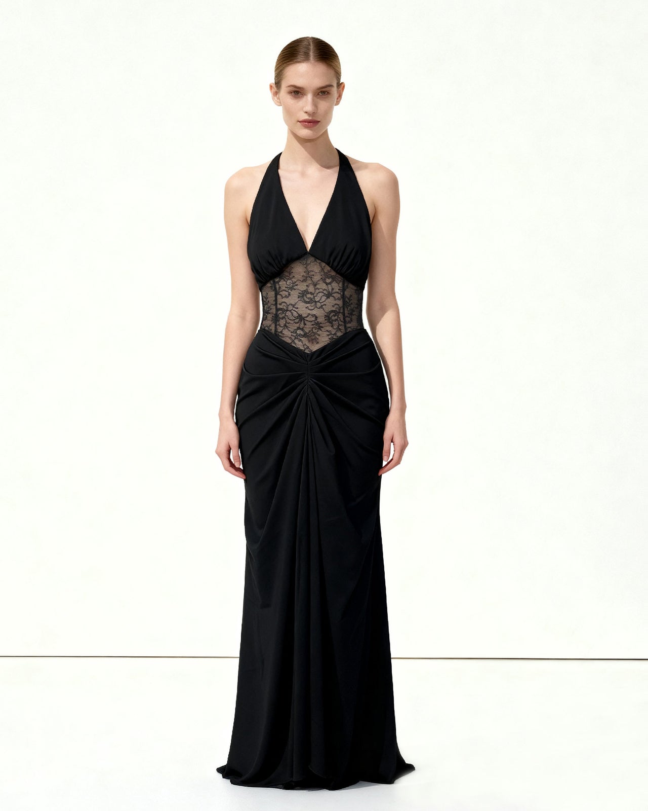 Gerafftes Maxikleid mit Spitzeneinsatz - Schwarz