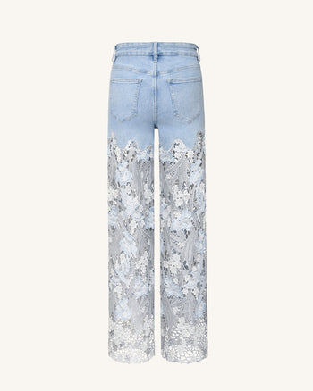 Bestickte Jeans mit hoher Taille und weitem Bein aus Spitzendenim mit Strass – Hellblau