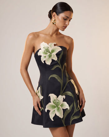 Lily Trägerloses A-Linien-Minikleid mit Blumenmuster - Schwarz
