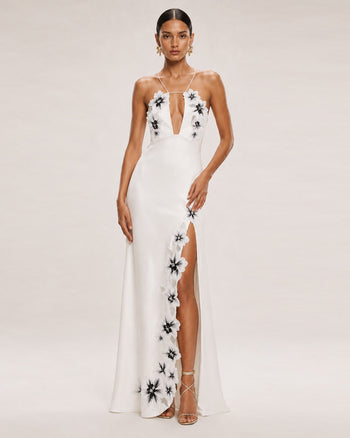 Maxikleid mit Neckholder, Blumenstickerei und Cut-outs - Weiß