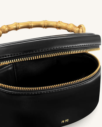 Natalie Handtasche mit geometrischem Metallanhänger - Schwarz