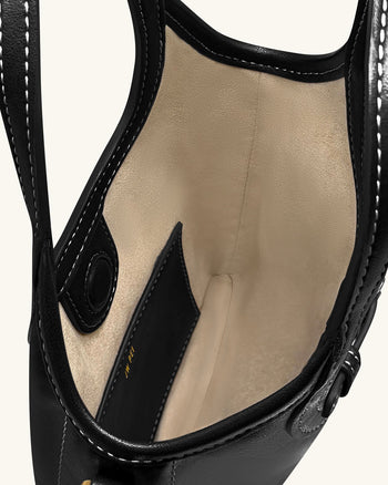 Brooke Mini-Henkeltasche mit Gürteldetails und Verzierungen - Schwarz