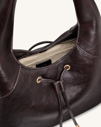 Celandra Hobo-Bag mit Kordelzug – Dunkelbraun