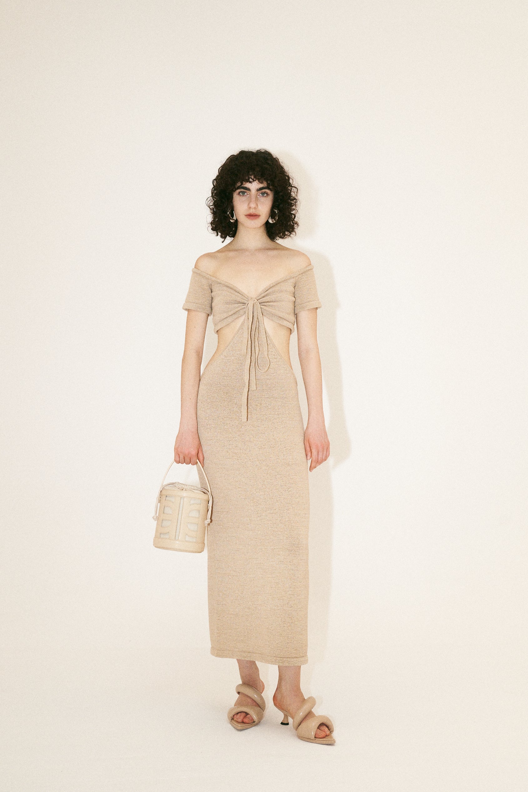FEI Leder Ausschnitt Beuteltasche - Beige