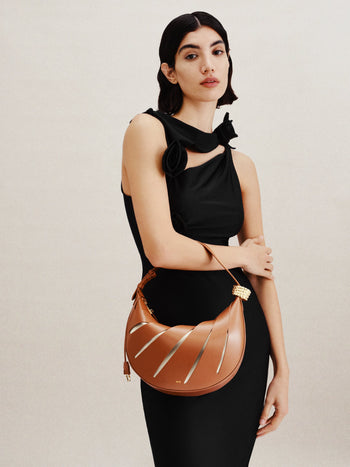 Jana Schultertasche mit Aussparungen - Braun
