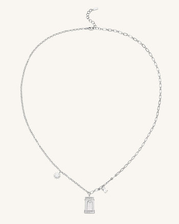 Halskette mit römischem Bogenanhänger - 18 Karat weißvergoldetes & Weißer Zirkon